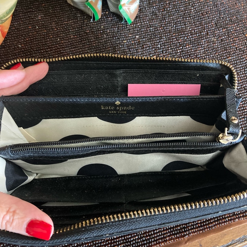 Kate Spade Wallet - Picture 3 of 4